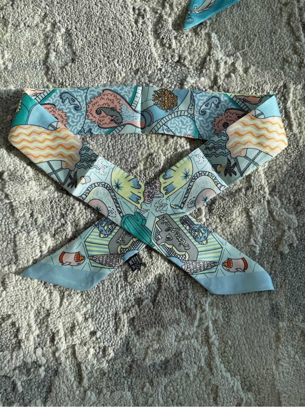 Designer-style Horse Print Twilly Scarf
